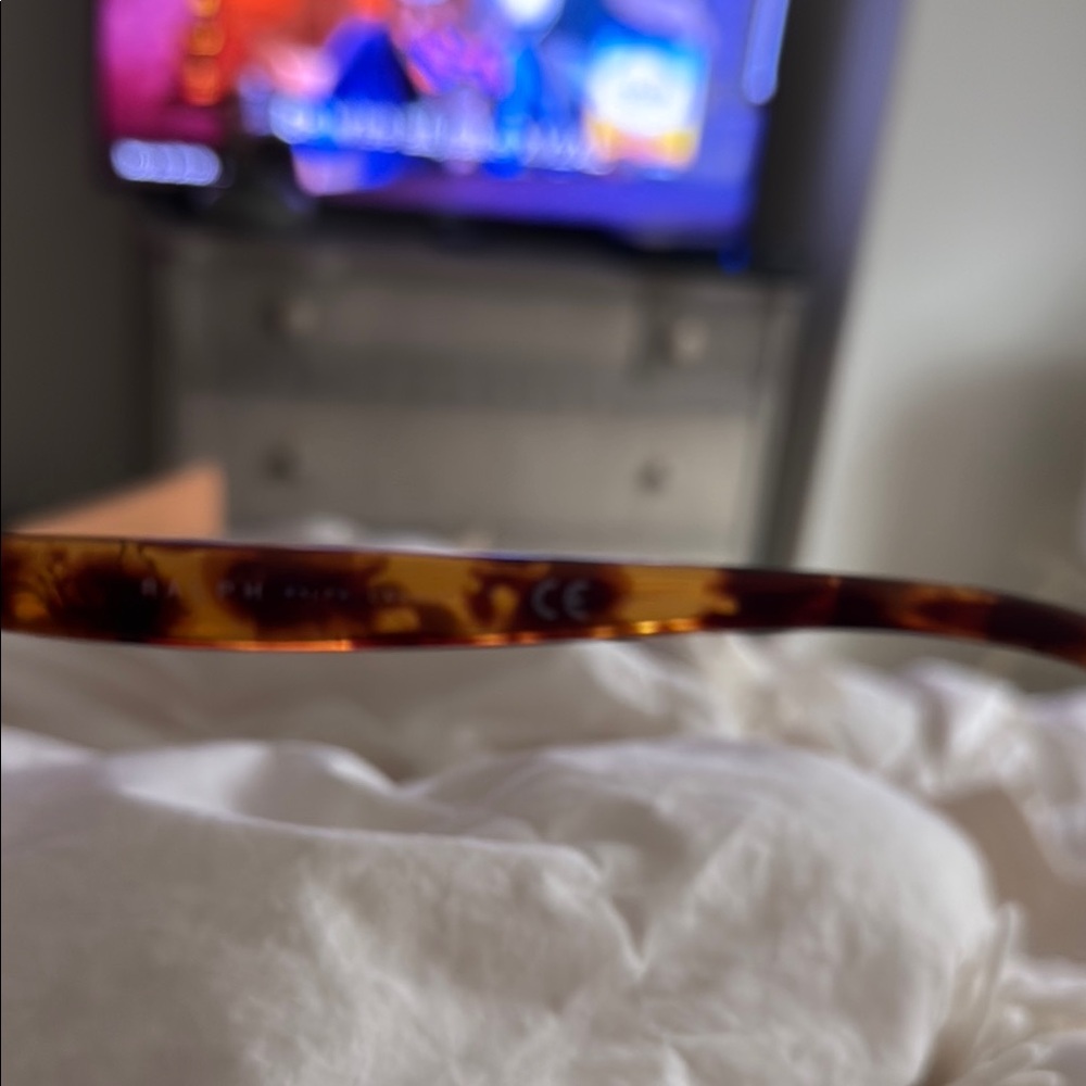 Tortoise Shell Sunglasses - image 4